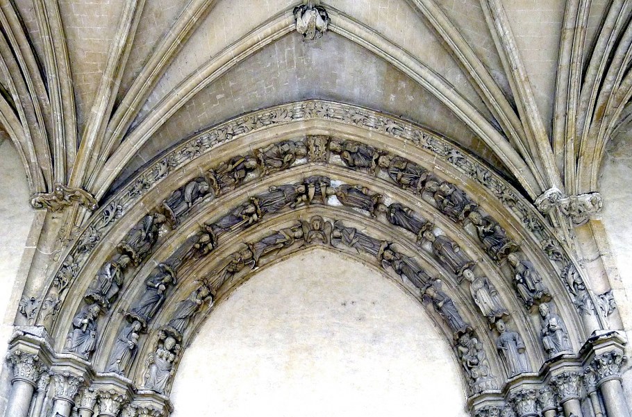 Щипец в архитектуре Готика