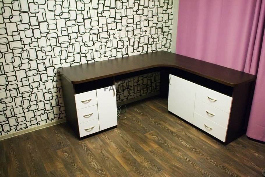 Стол письменный- комод Matt 40220w