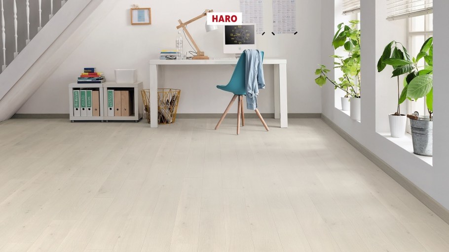 Ламинат Огненный дуб Кроностар