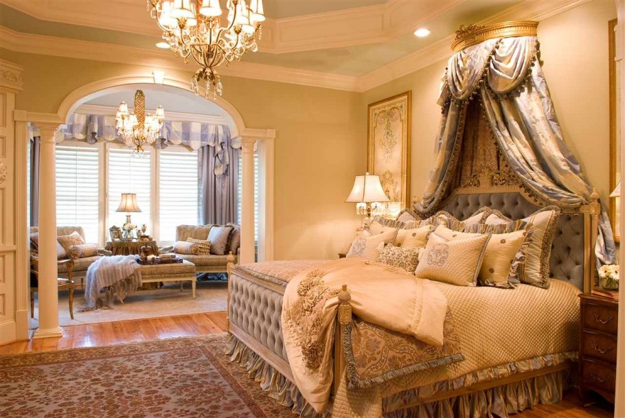 Спальня в богатом доме