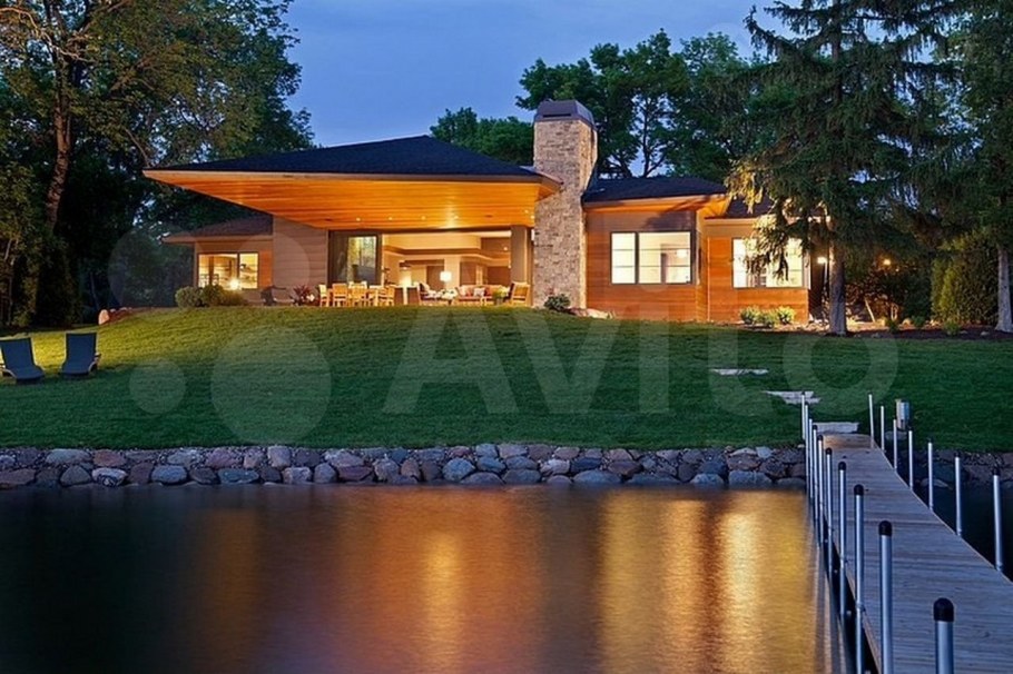 Красивый дом из клееного бруса