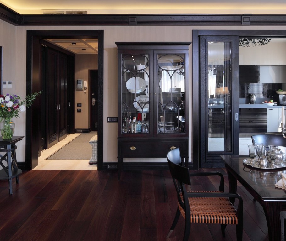 Дверь в кухню гостиную