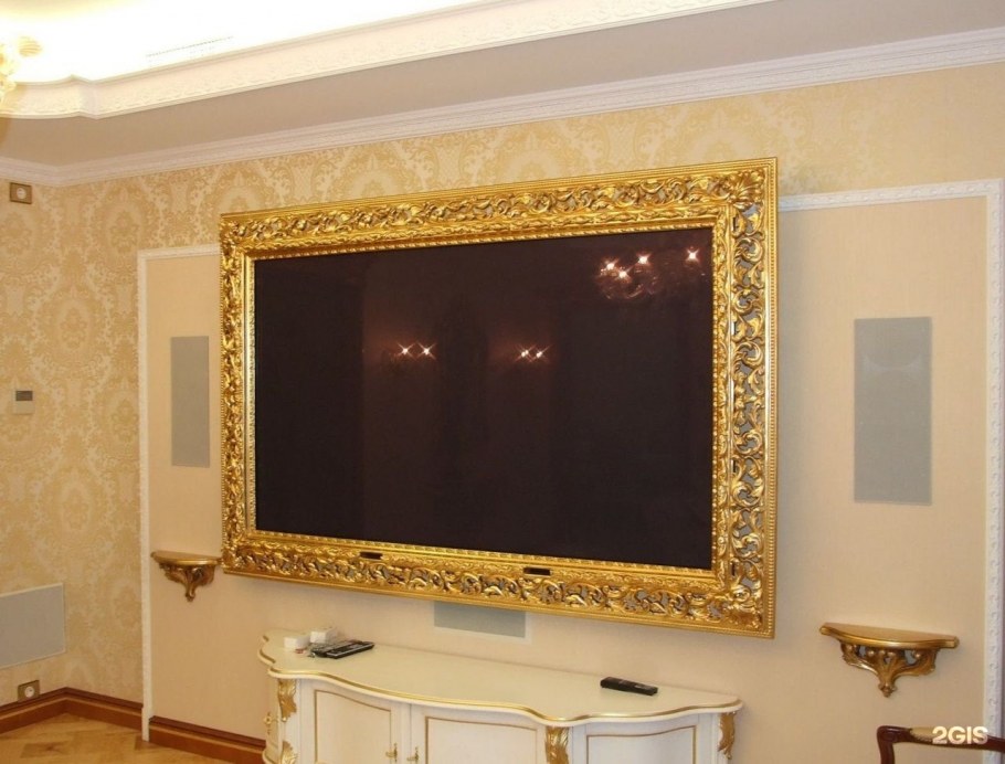 Зеркальный багет для телевизора