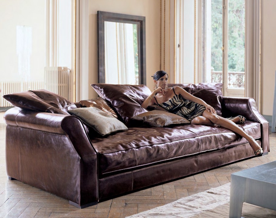 Современные диваны