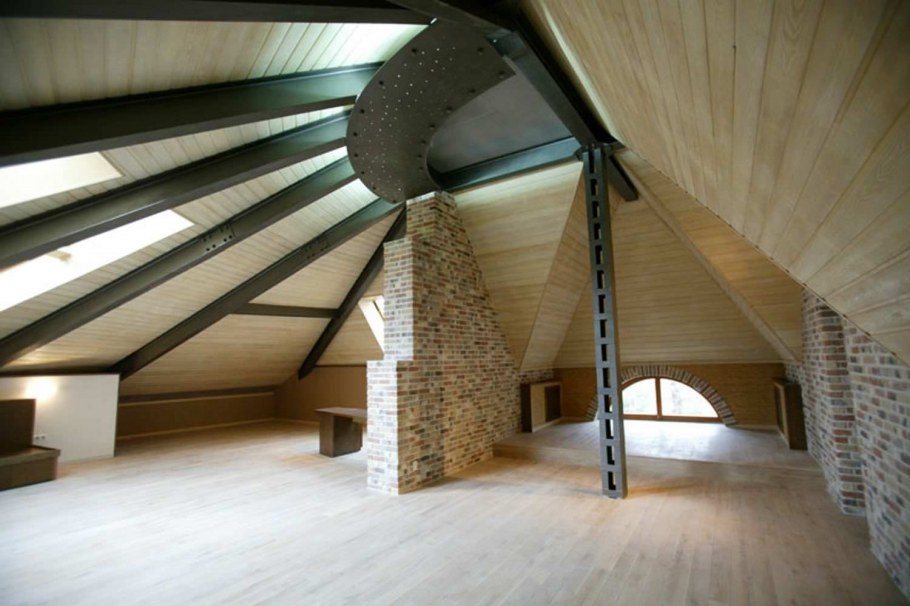 Мансардная кровля мансар Франсуа