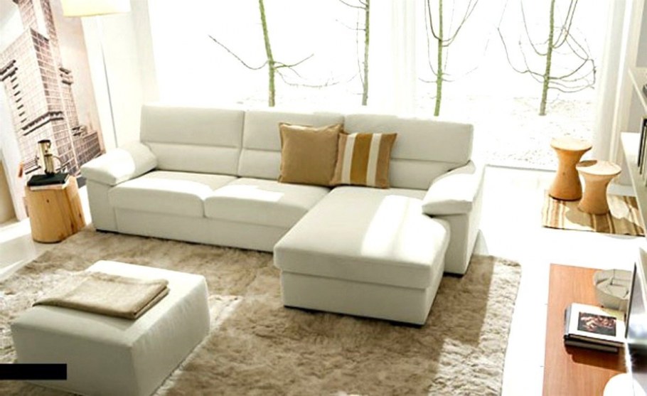 Современный угловой диван светлый мягкий