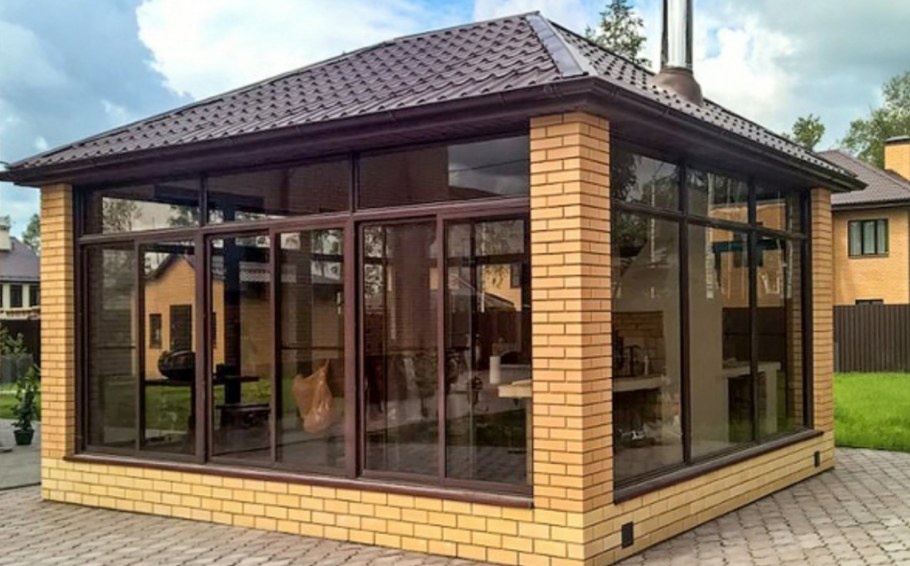 Остекление беседки