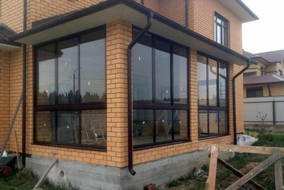 Застекленная веранда