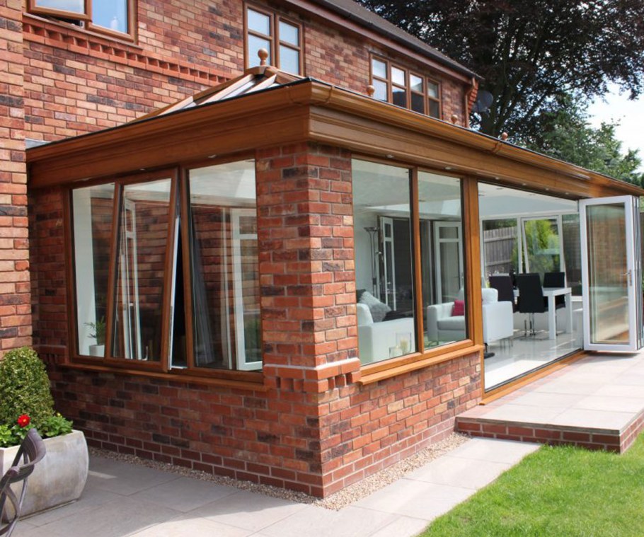 Пристрой к кирпичному дому