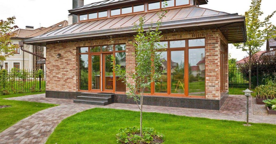 Панорамные окна в частном доме