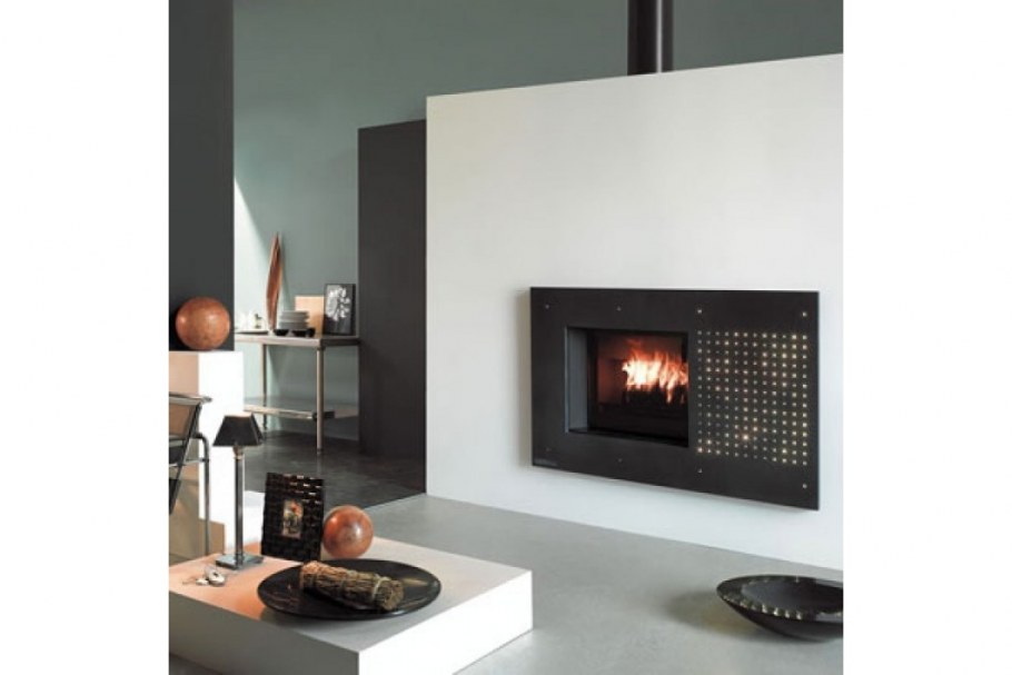 Современный угловой камин