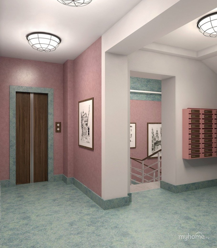 Оранжевые стены в подъезде