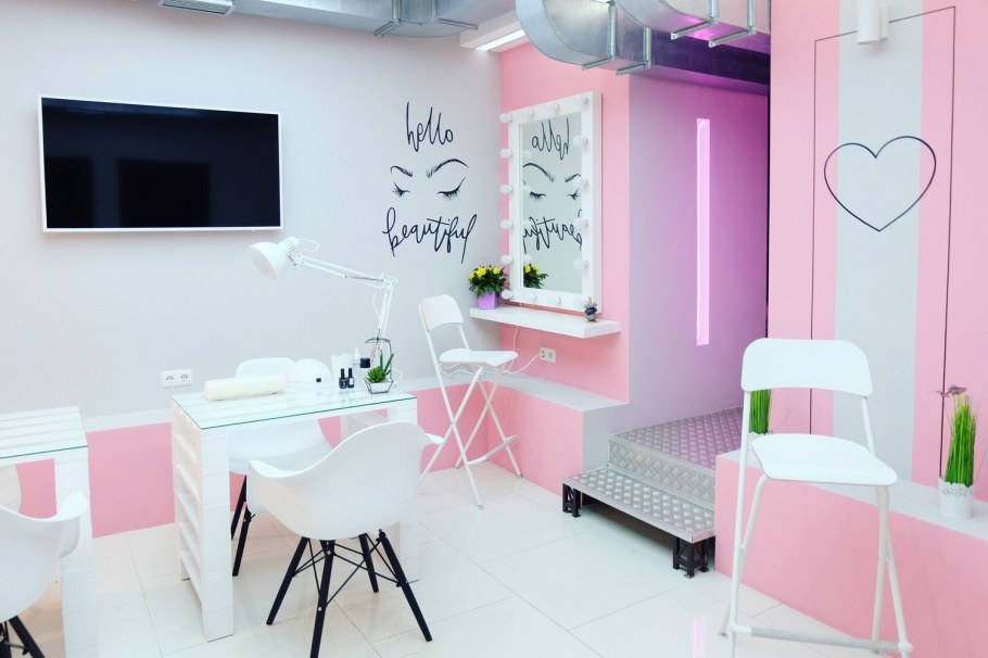 Дизайн ногтевой студии