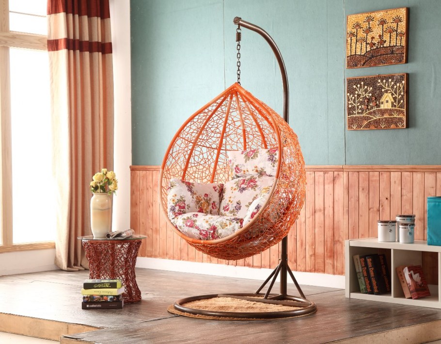 Подвесное кресло в интерьере