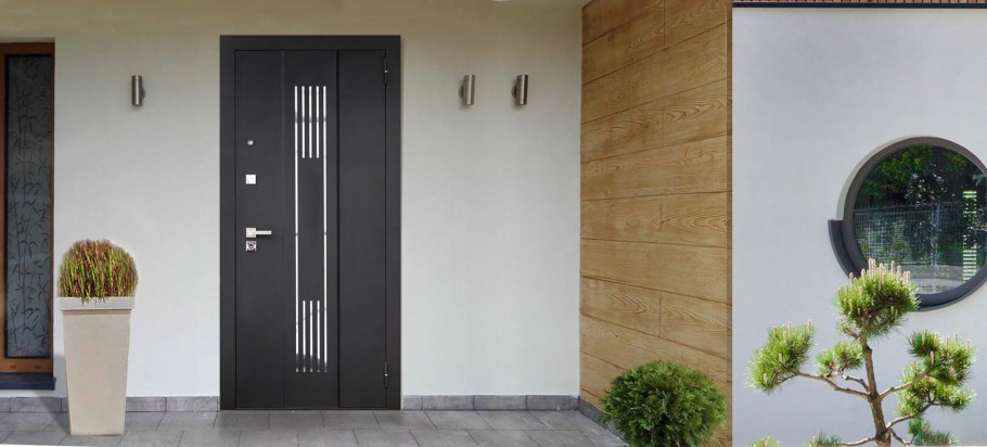Входные двери Бульдорс в интерьере