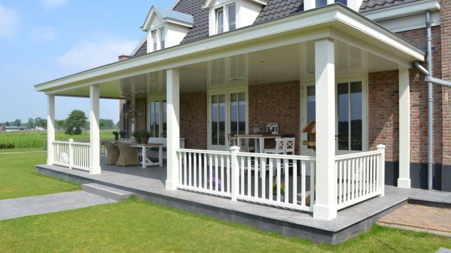 Открытая веранда пристроенная