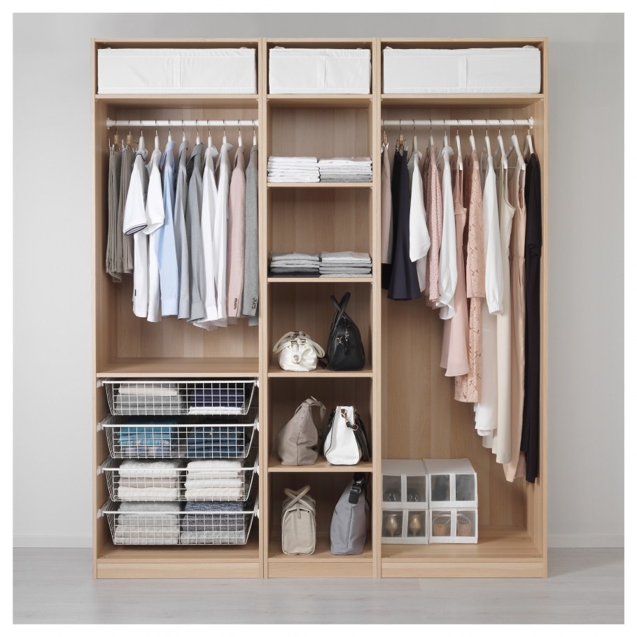 Гардеробная с подсветкой