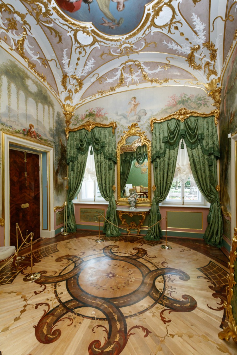 Китайский дворец Екатерины в Ораниенбауме