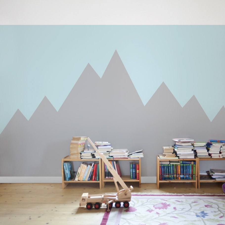 Геометрическое окрашивание стен в детской