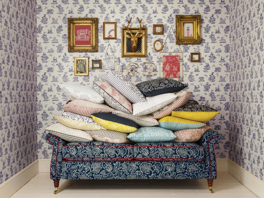 Текстильные обои в интерьере