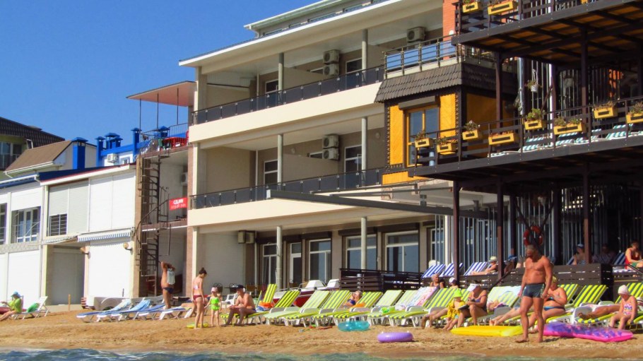 Эллинг Феодосия Черноморская набережная