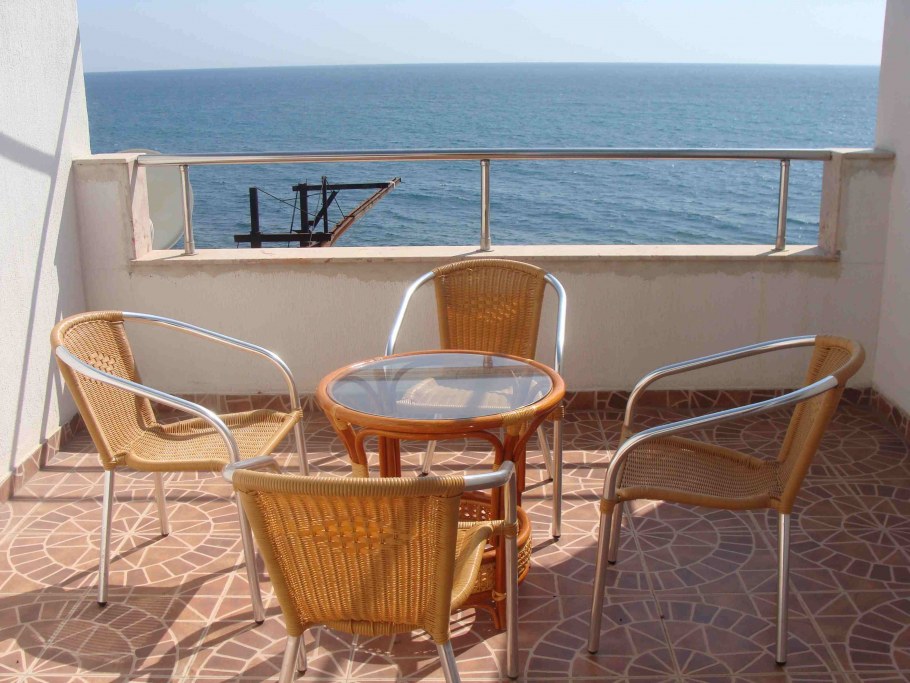 Эллинг Сочи у моря