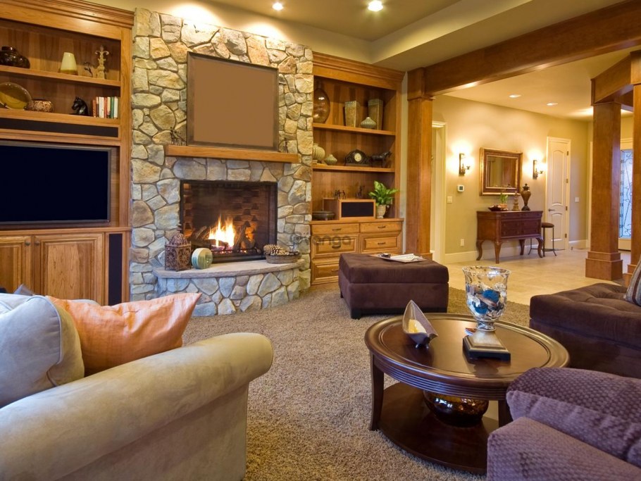 Гостиная с камином