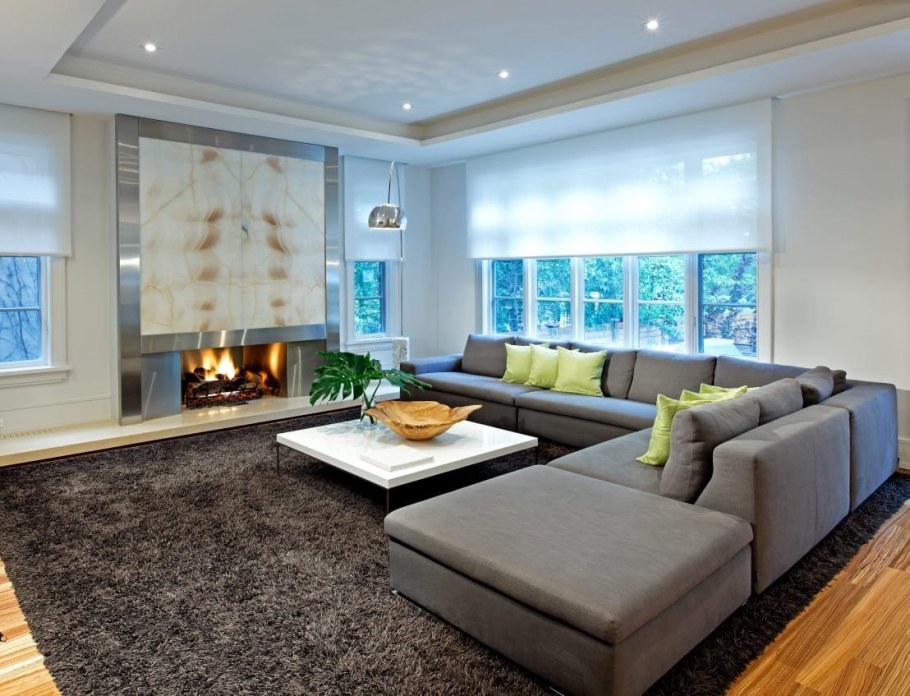 Интерьер большой гостиной