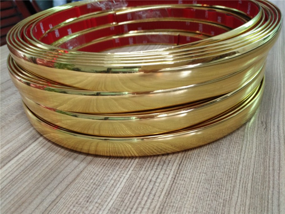 Молдинг декоративный