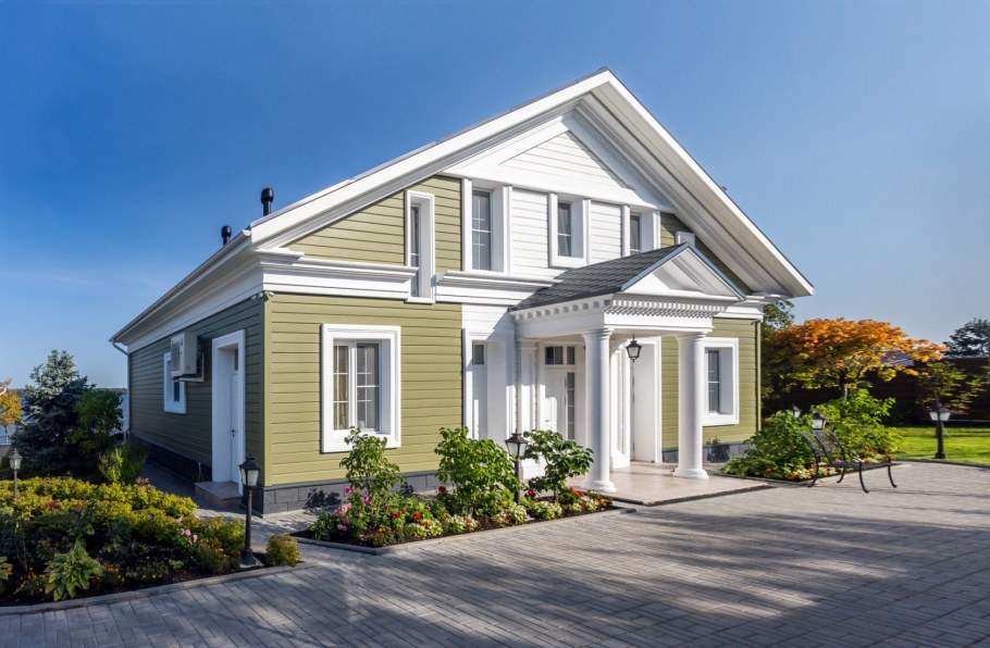 Экстерьер дома из клееного бруса