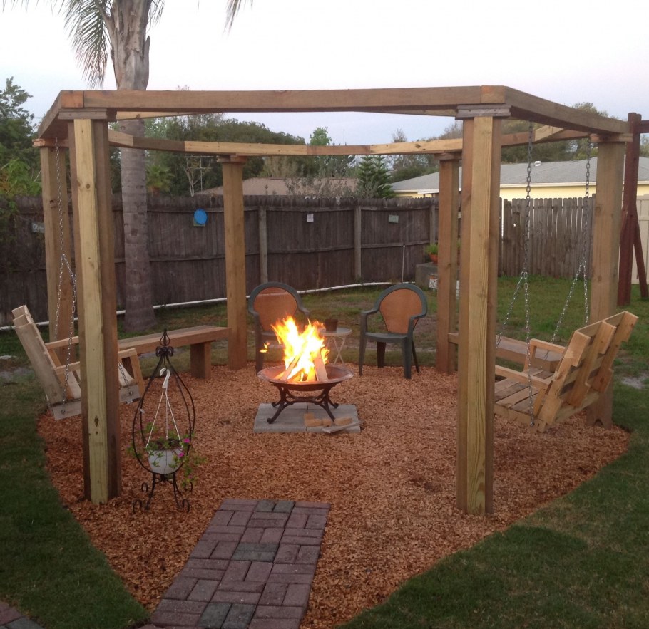 Зона отдыха с кострищем