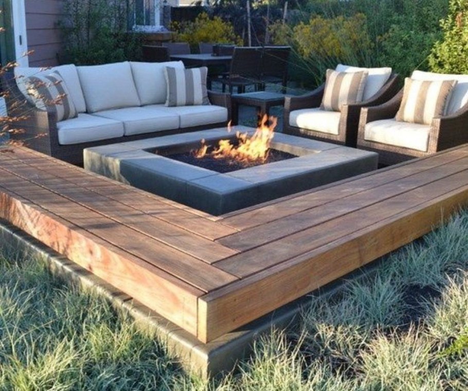 Зона костровища на даче