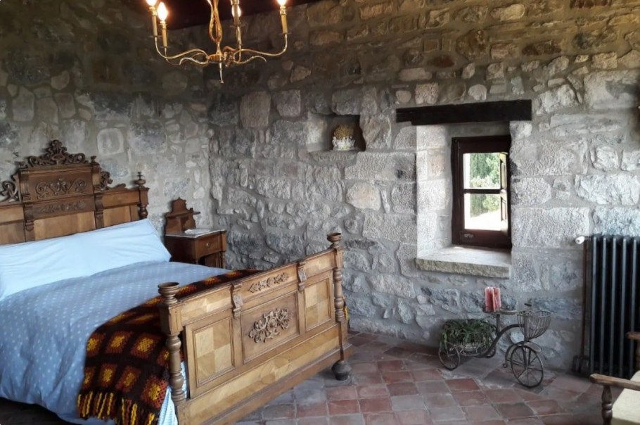 Комната гостиничный номер в дырявом котле Гарри Поттер