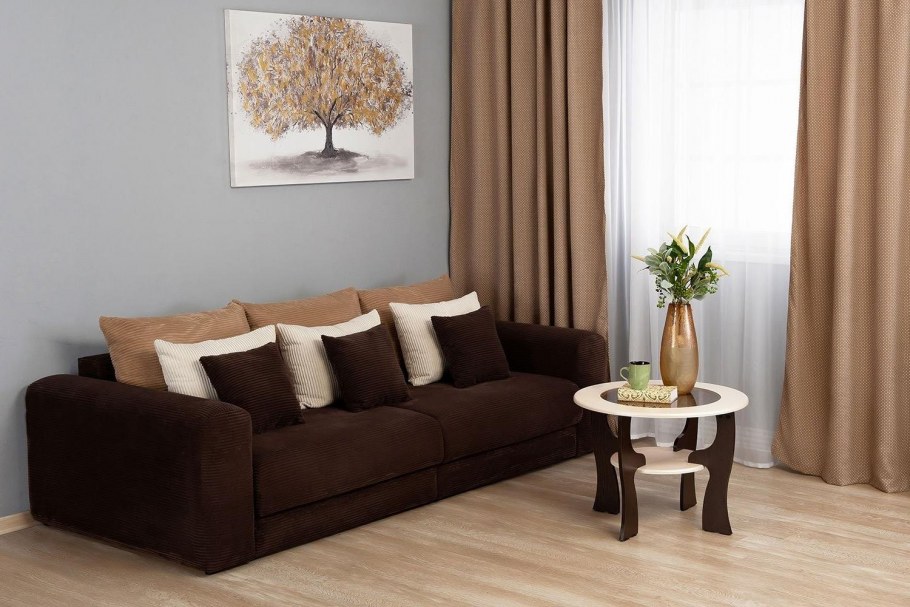 Гостиная в коричневом цвете