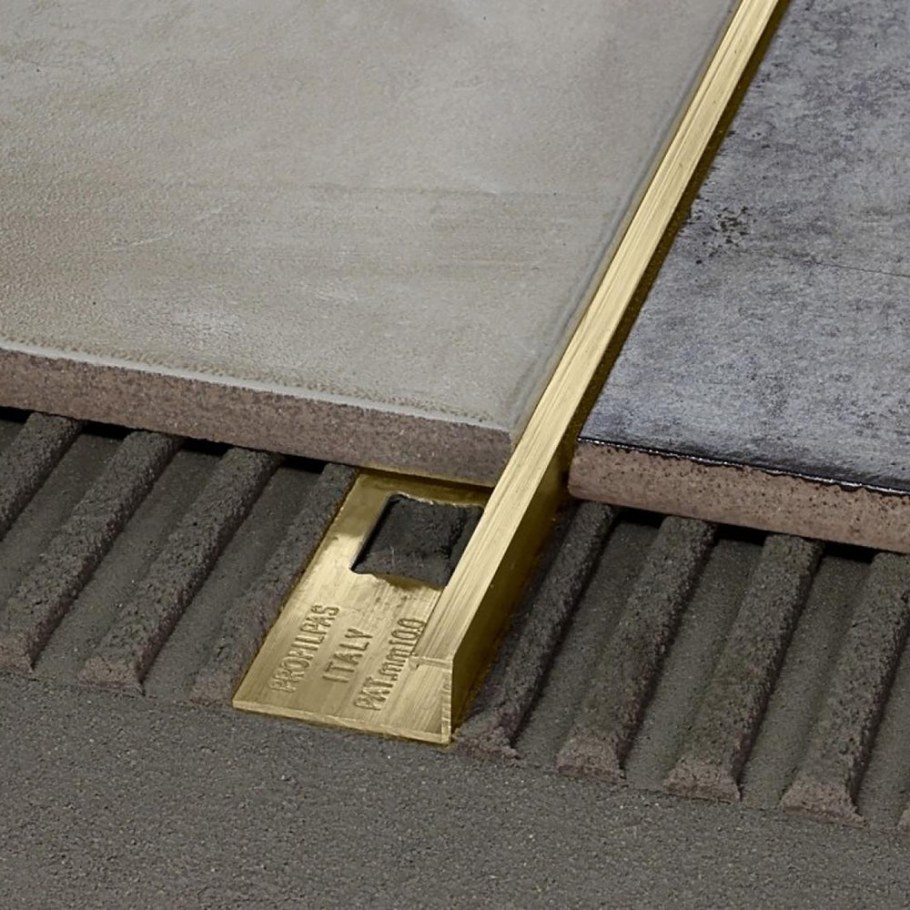 Профиль угловой Butech