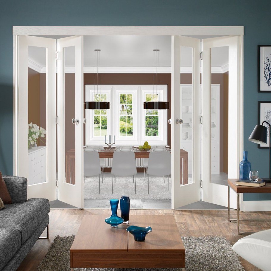 Гостиная с раздвижными дверями