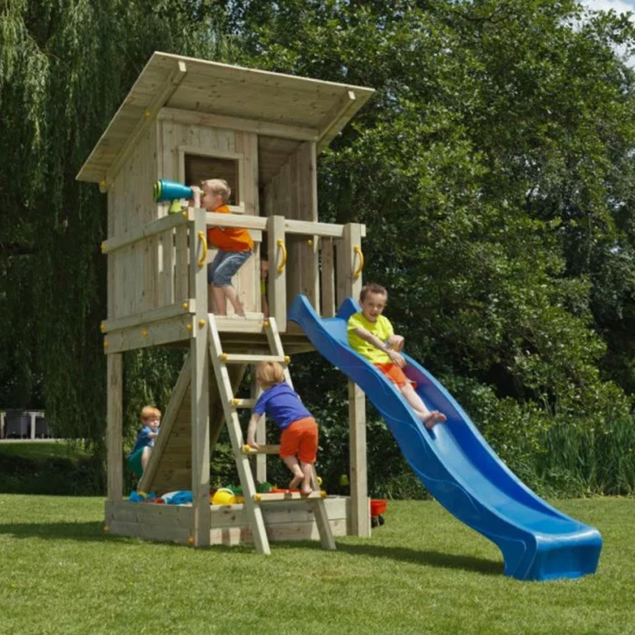 Детский уголок на участке