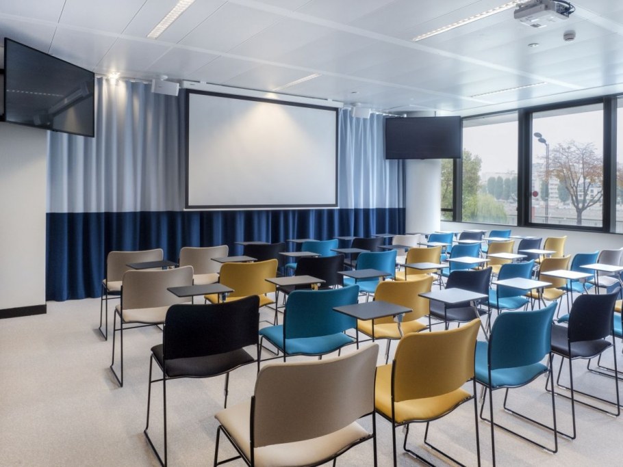 Современный класс