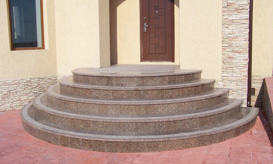 Байнрок Браун лестница