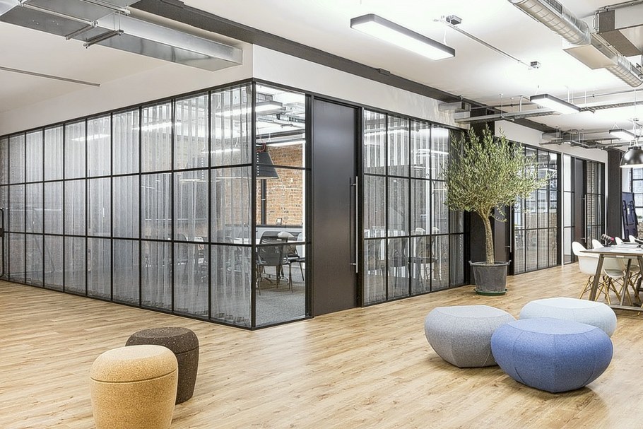 Интерьер офиса опен Спейс