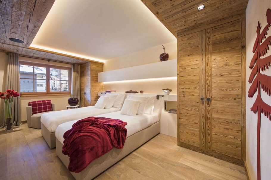 Chalet Bedroom Zermatt