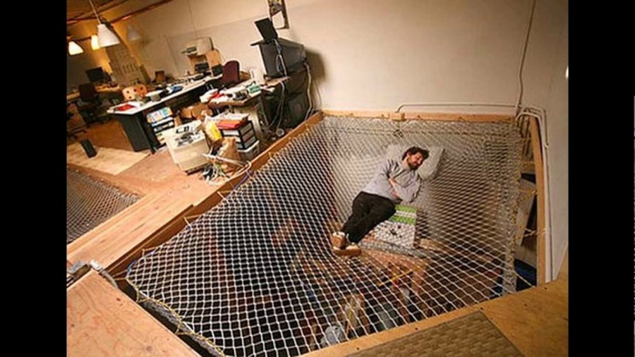 Сетка гамак между этажами