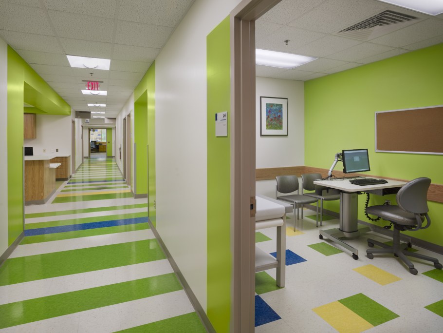 Интерьер детской клиники