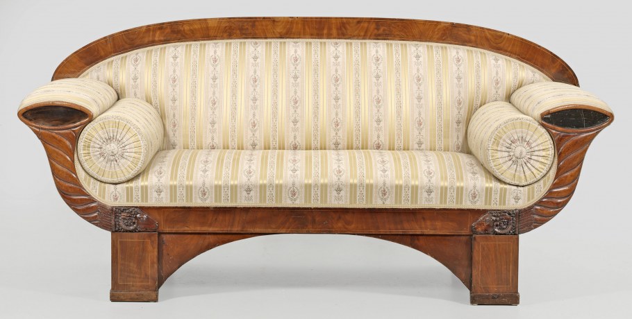Biedermeier Couch see что значит