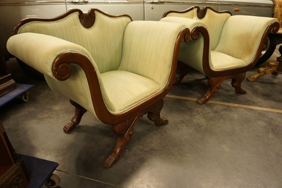 Диваны в стиле бидермейер