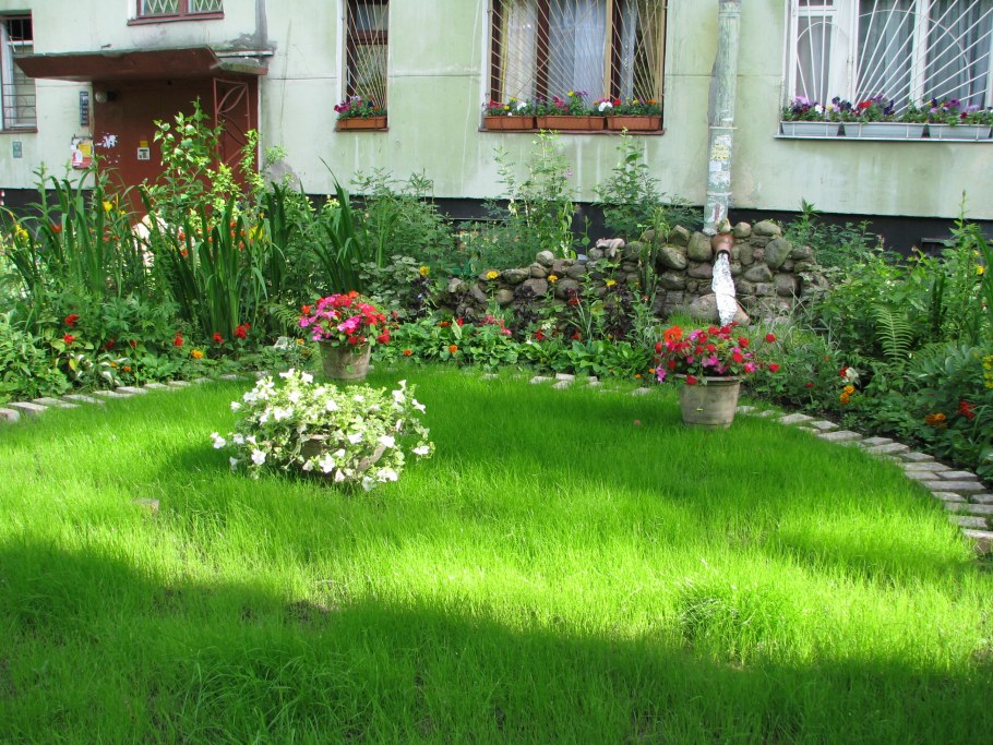 Сад на маленьком участке