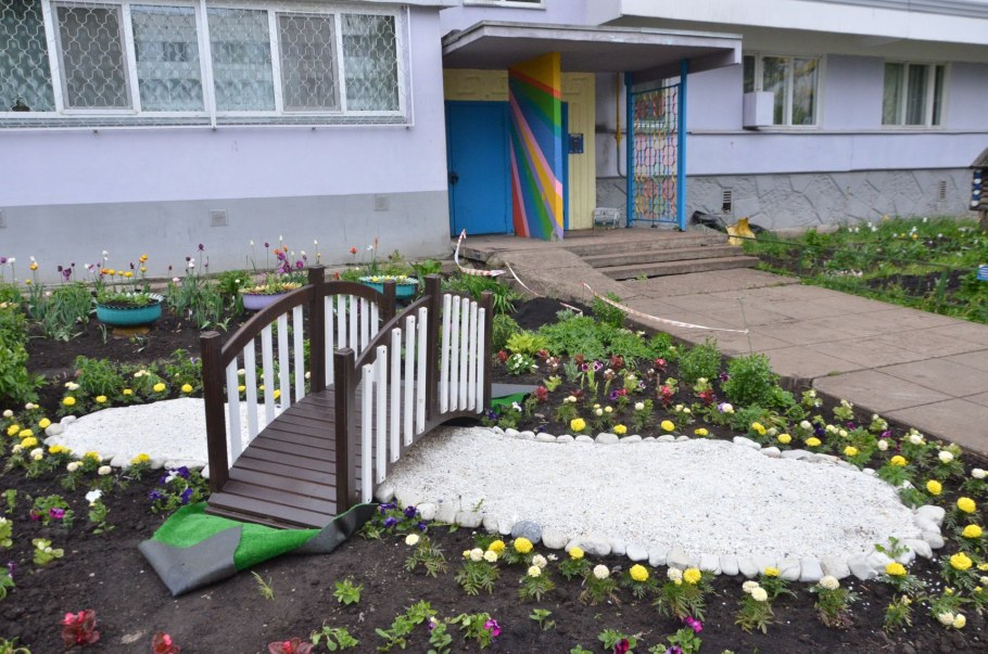 Огород на придомовой территории