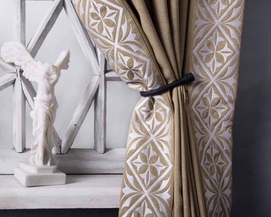 Шторы синие с бежевым
