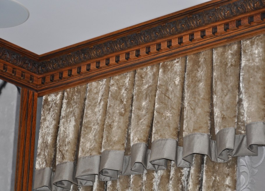 Римская штора с ламбрекеном