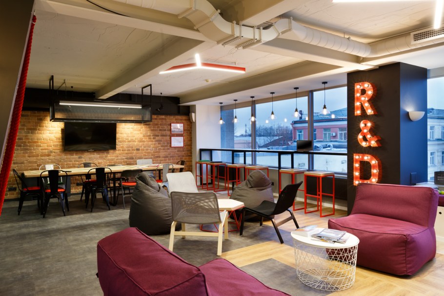 Дизайнерский лофт с лаунж-зоной Савеловская